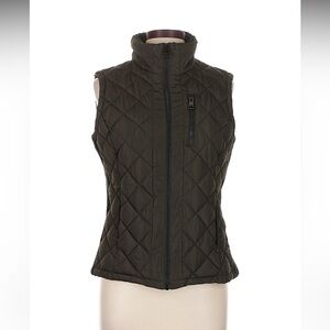Andrew Marc quilted vest